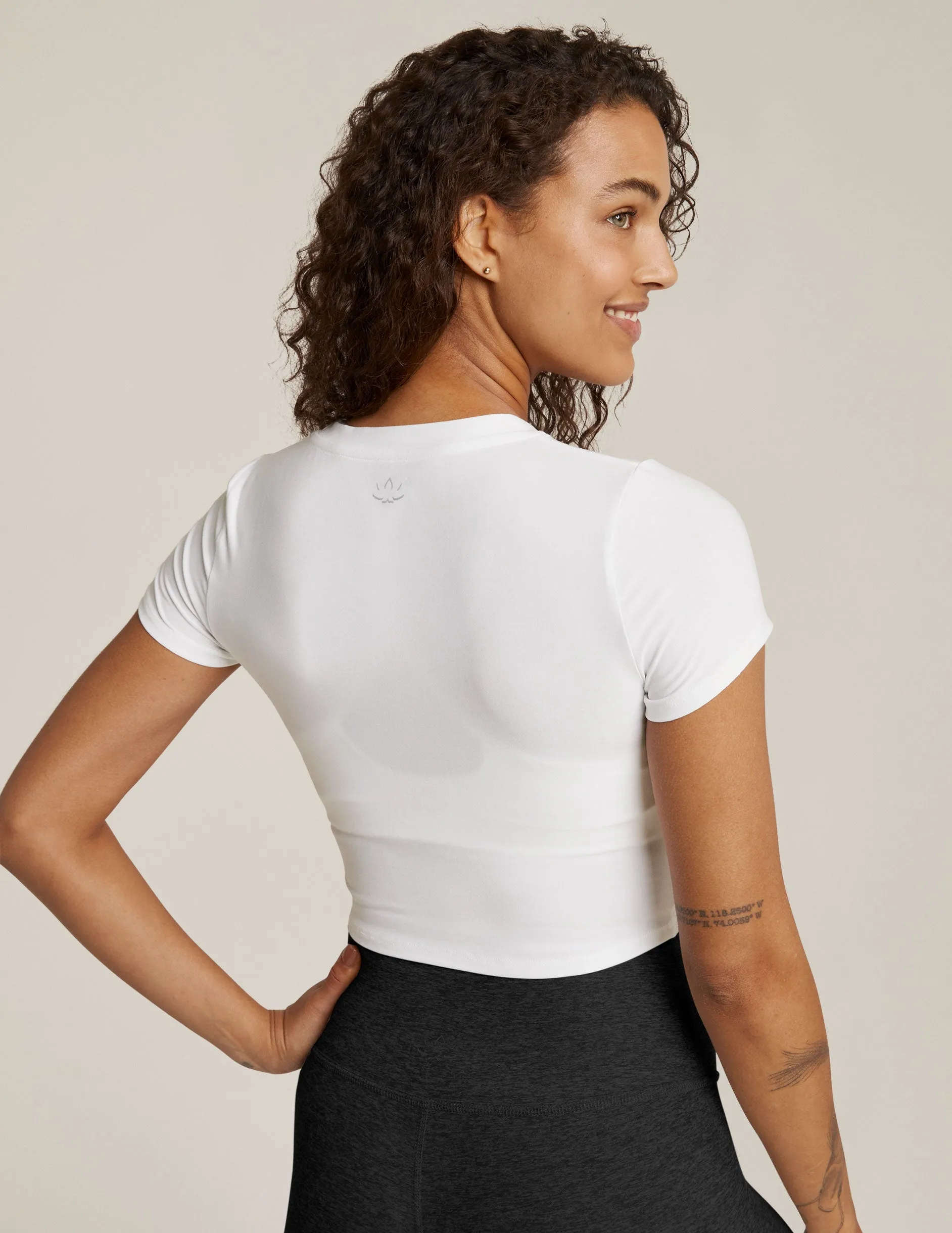 Featherweight Under Over Cropped Tee