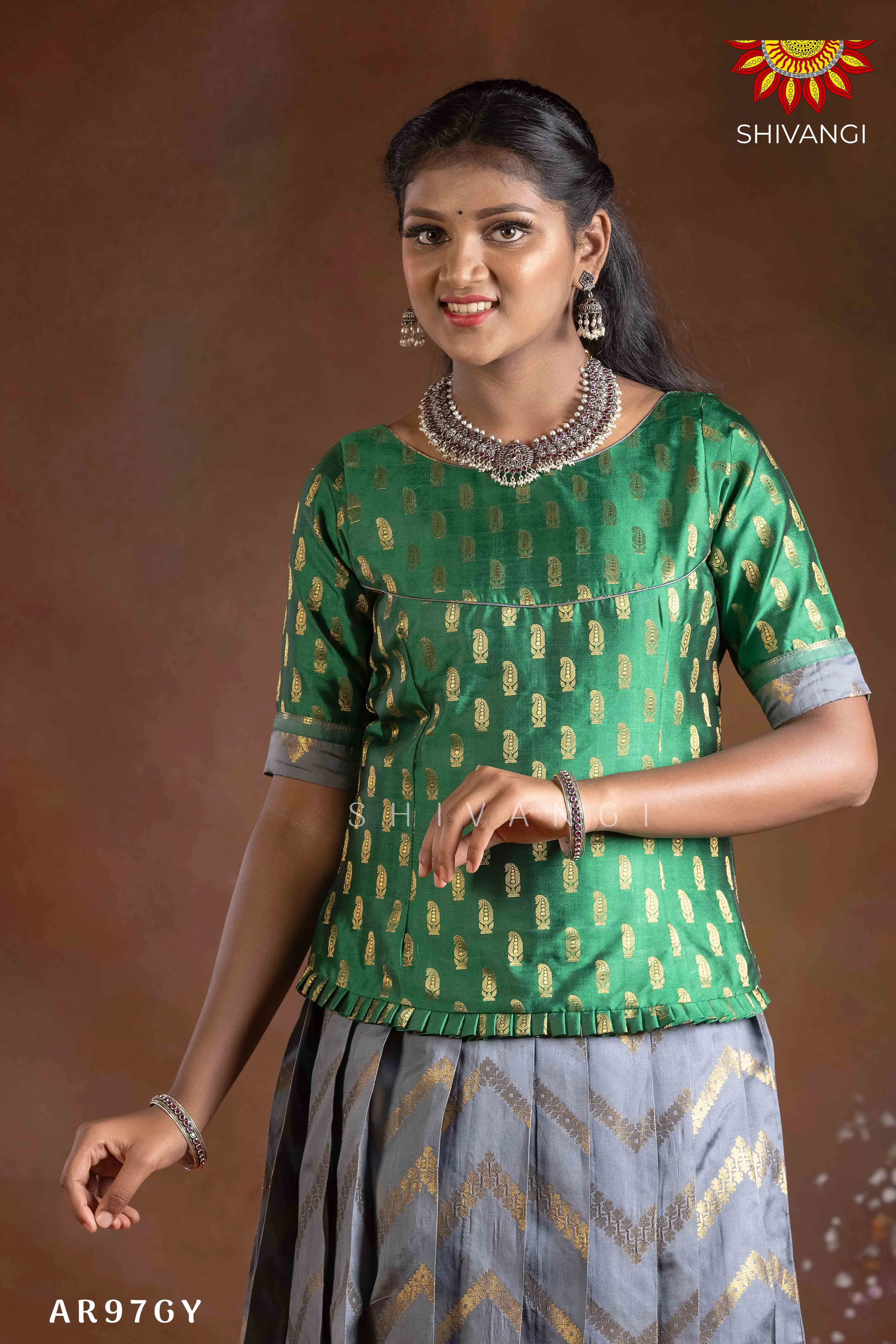 Girls Grey Floral Link Pattu Pavadai | Langa