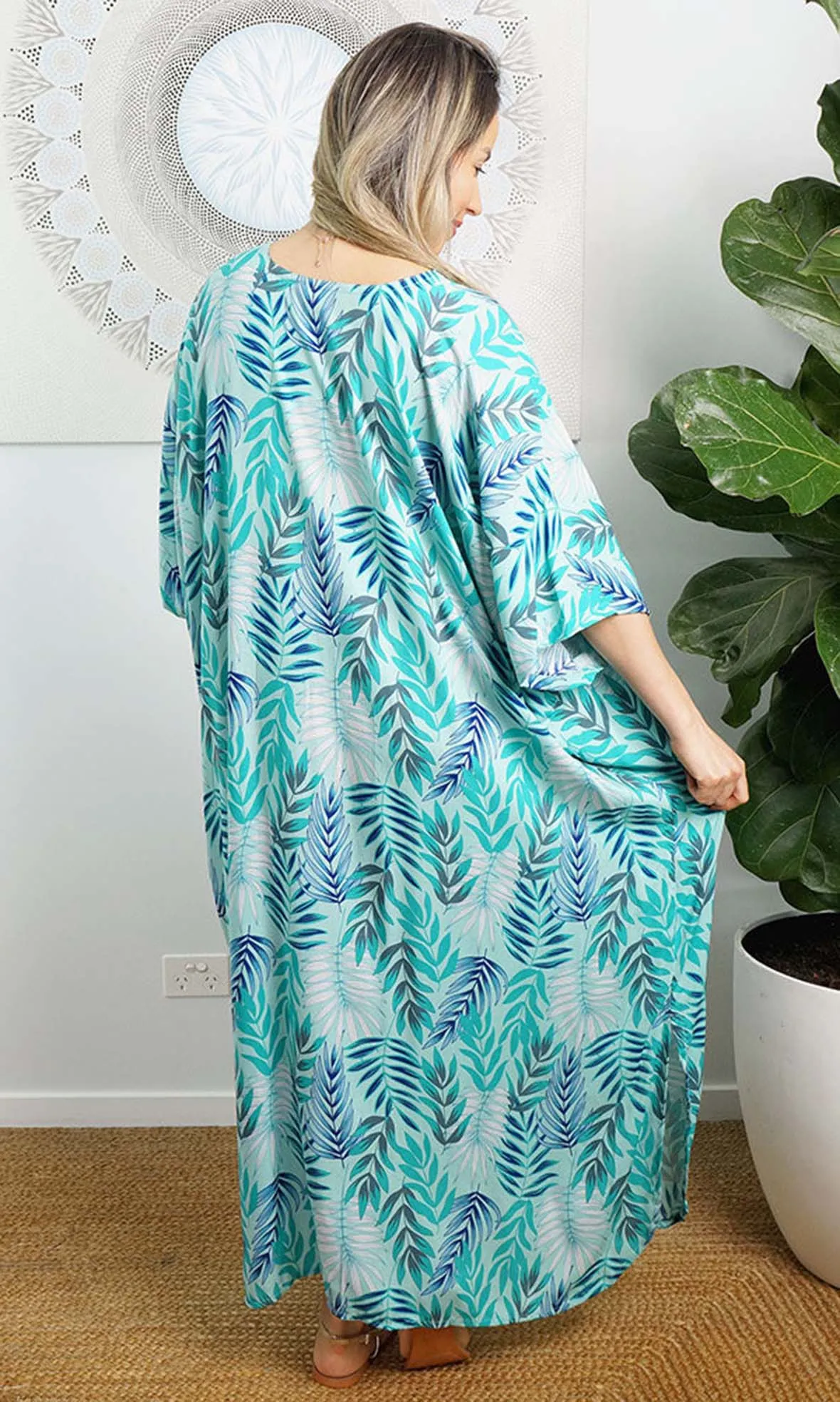 Rayon Premium Kaftan Long Kavieng, More Colours