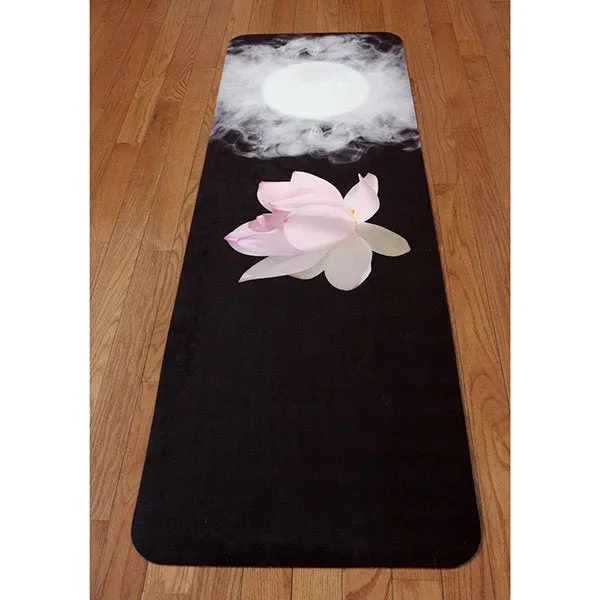 UTOPIAT's Immersive Lotus - the premium eco yoga mat